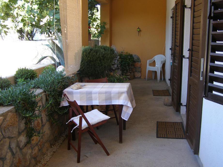 Apartments Jadranka Povile Novi Vinodolski Quarto foto