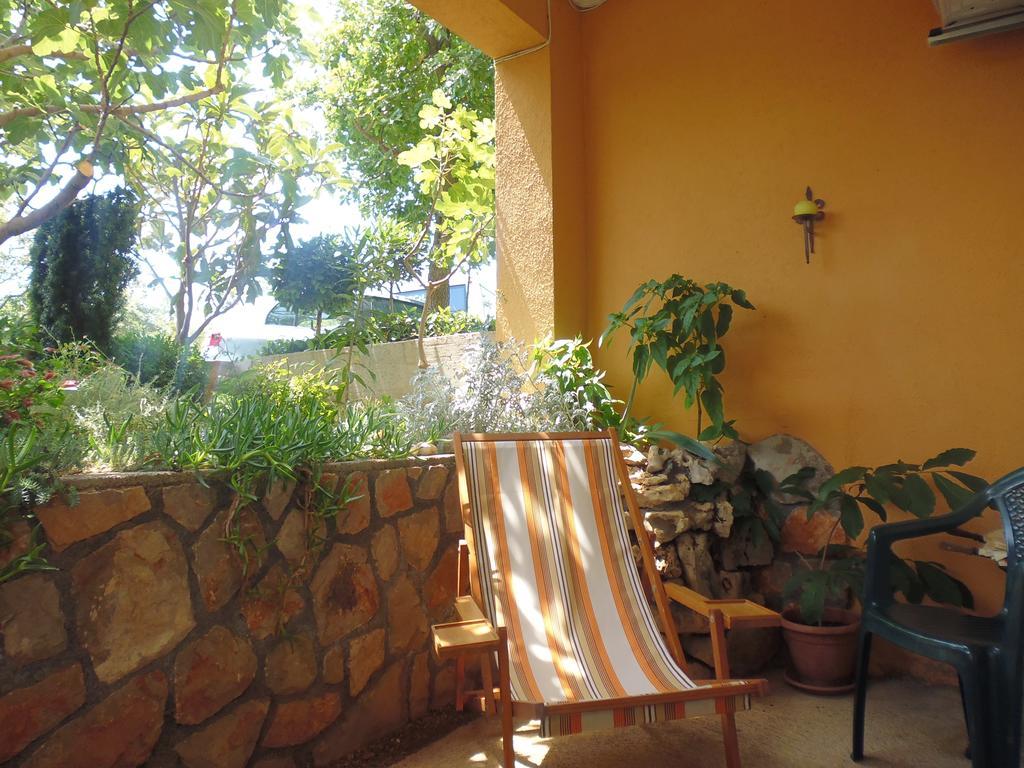 Apartments Jadranka Povile Novi Vinodolski Quarto foto