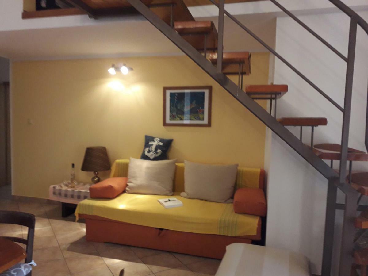Apartments Jadranka Povile Novi Vinodolski Exterior foto